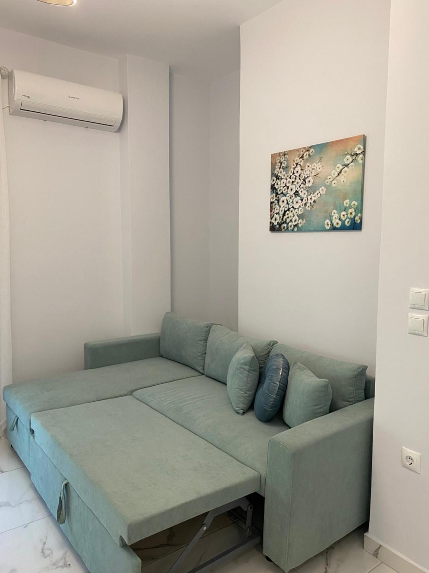Simpli-city Apartment